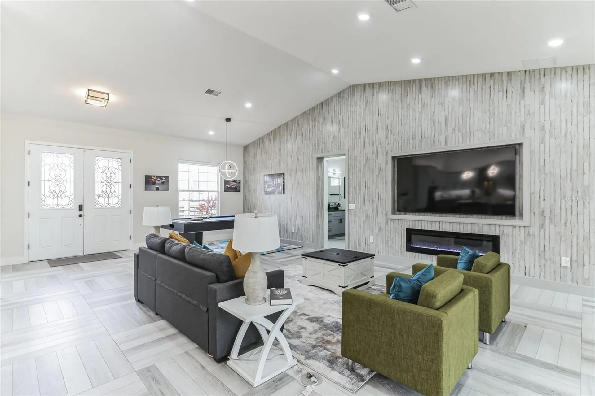 2943 Decker Avenue Orlando FL 32833