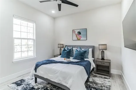2943 Decker Avenue Orlando FL 32833
