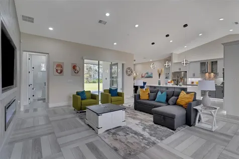 2943 Decker Avenue Orlando FL 32833
