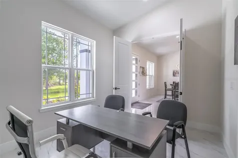 2943 Decker Avenue Orlando FL 32833