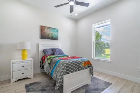2943 Decker Avenue Orlando FL 32833