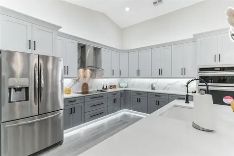 2943 Decker Avenue Orlando FL 32833