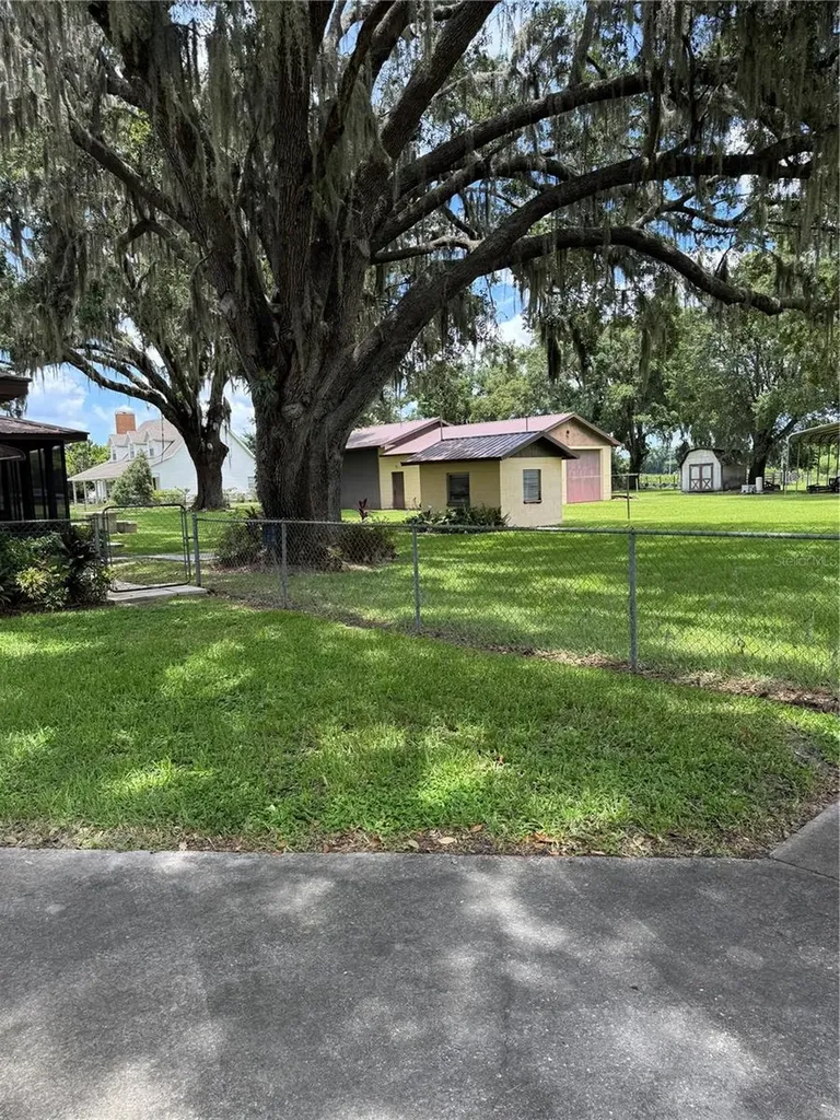 4106 Old Mulberry Road Plant City FL 33567