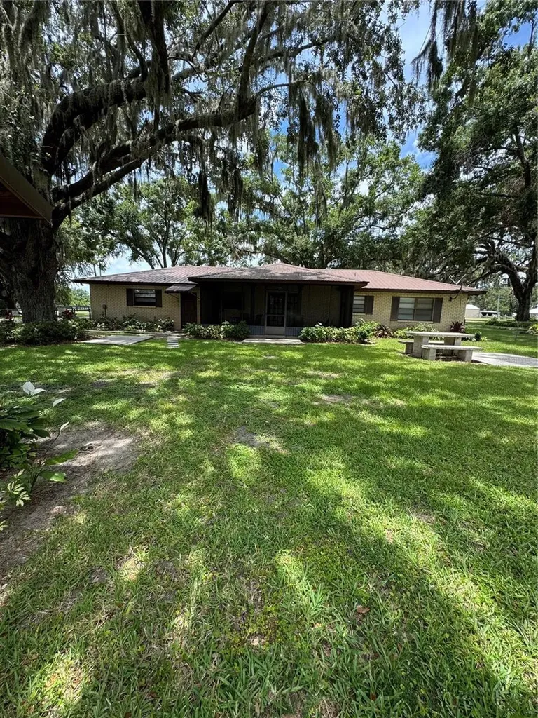 4106 Old Mulberry Road Plant City FL 33567