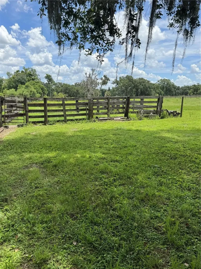 4106 Old Mulberry Road Plant City FL 33567