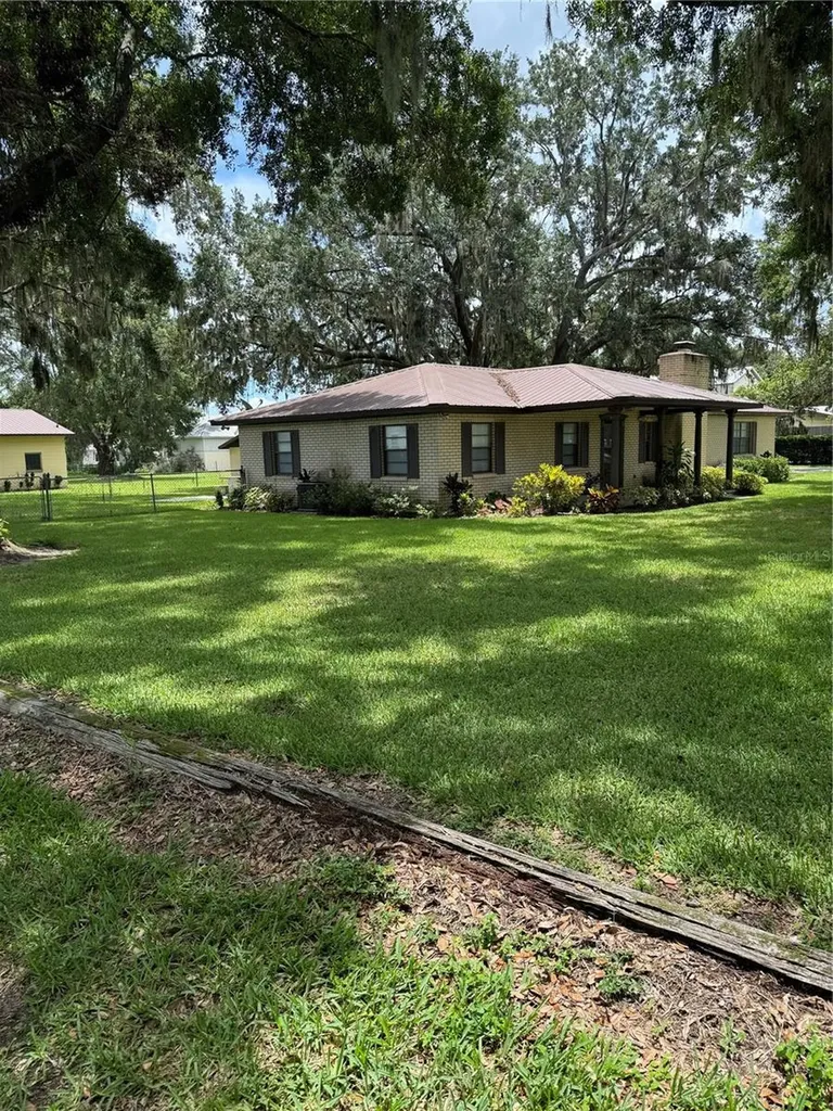 4106 Old Mulberry Road Plant City FL 33567