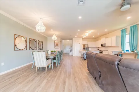 2090 Lelani Circle Davenport FL 33897