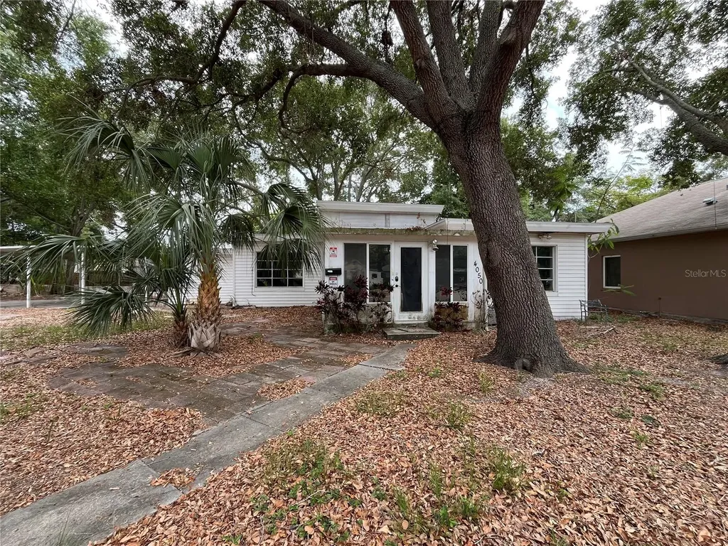 4050 Iris Street N St Petersburg FL 33703