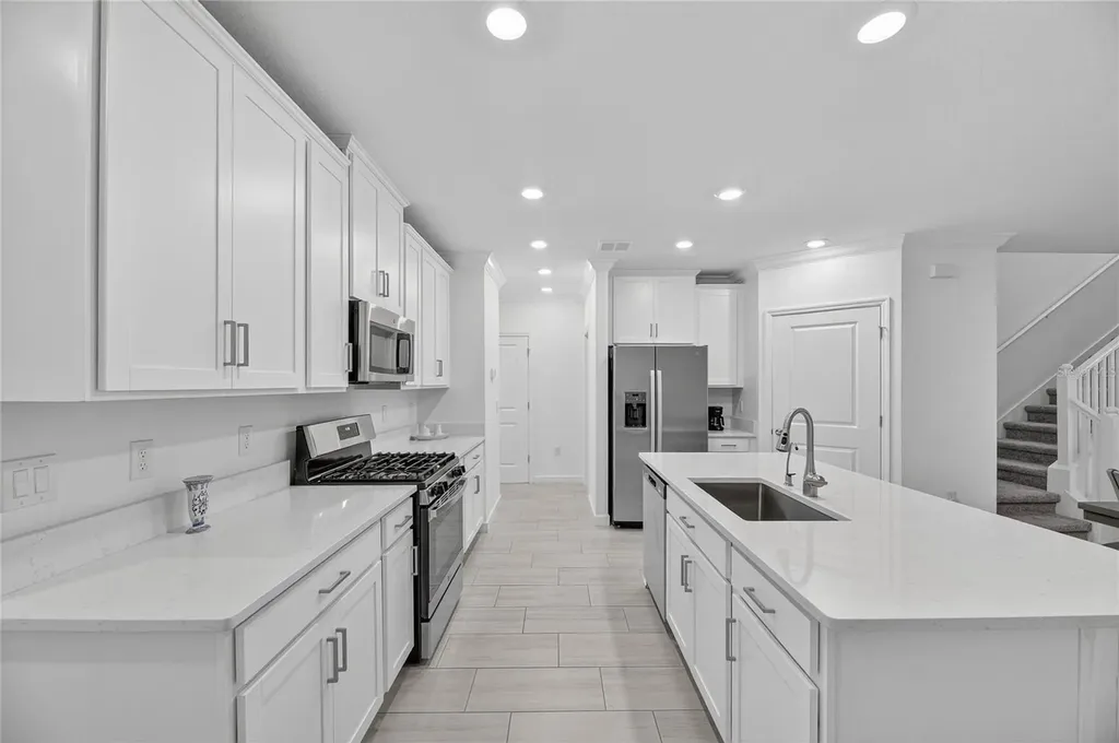 17334 Holly Well Avenue Wimauma FL 33598