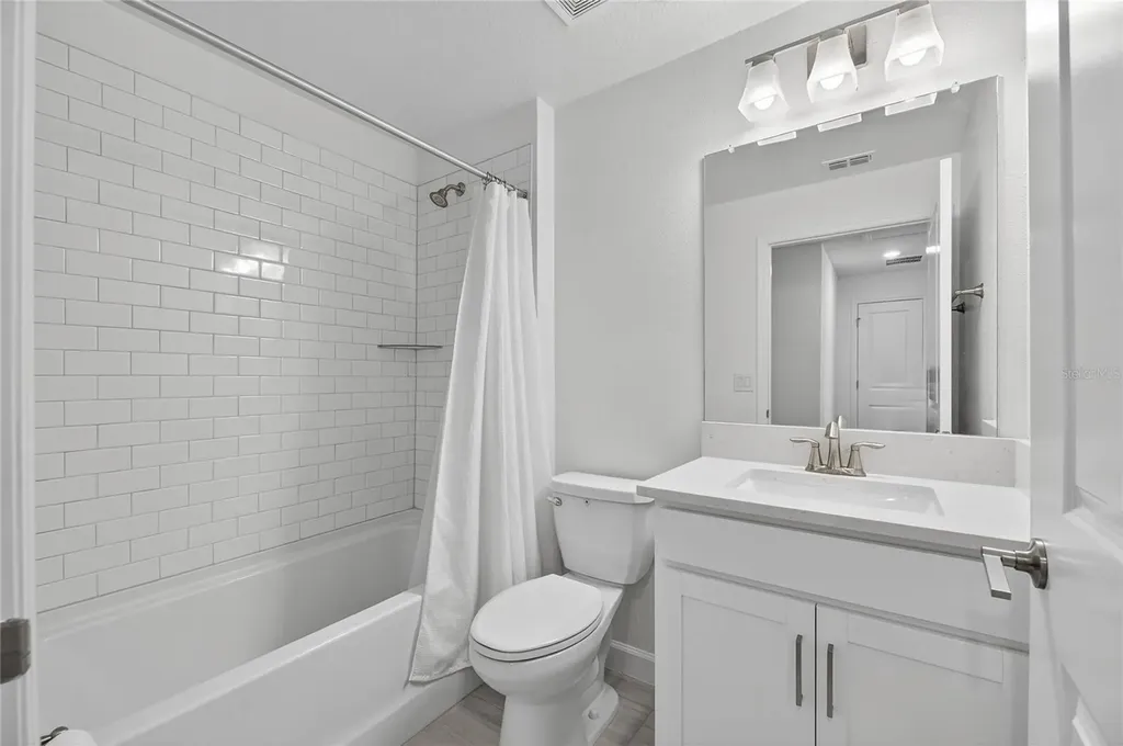 17334 Holly Well Avenue Wimauma FL 33598