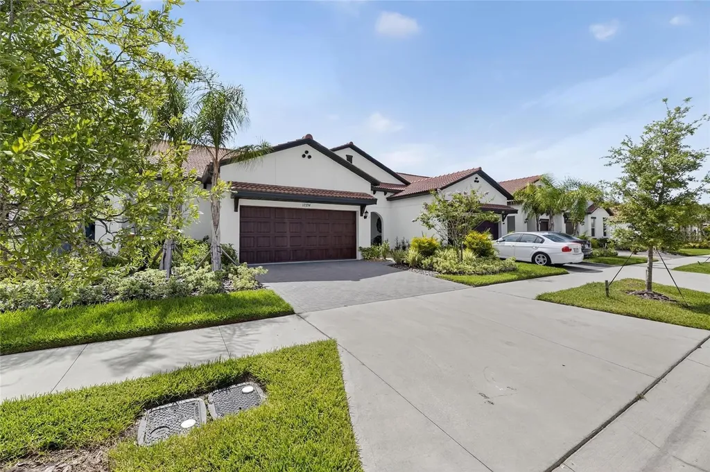 17334 Holly Well Avenue Wimauma FL 33598