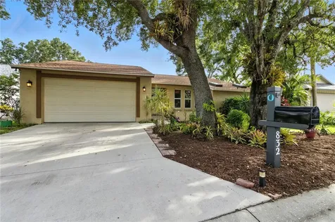 832 Harrowood Court Sarasota FL 34232