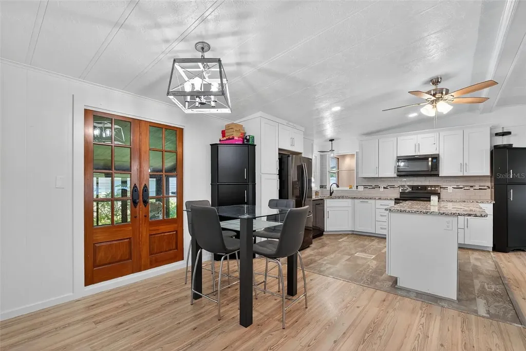 3850 Sarah Drive Wesley Chapel FL 33543