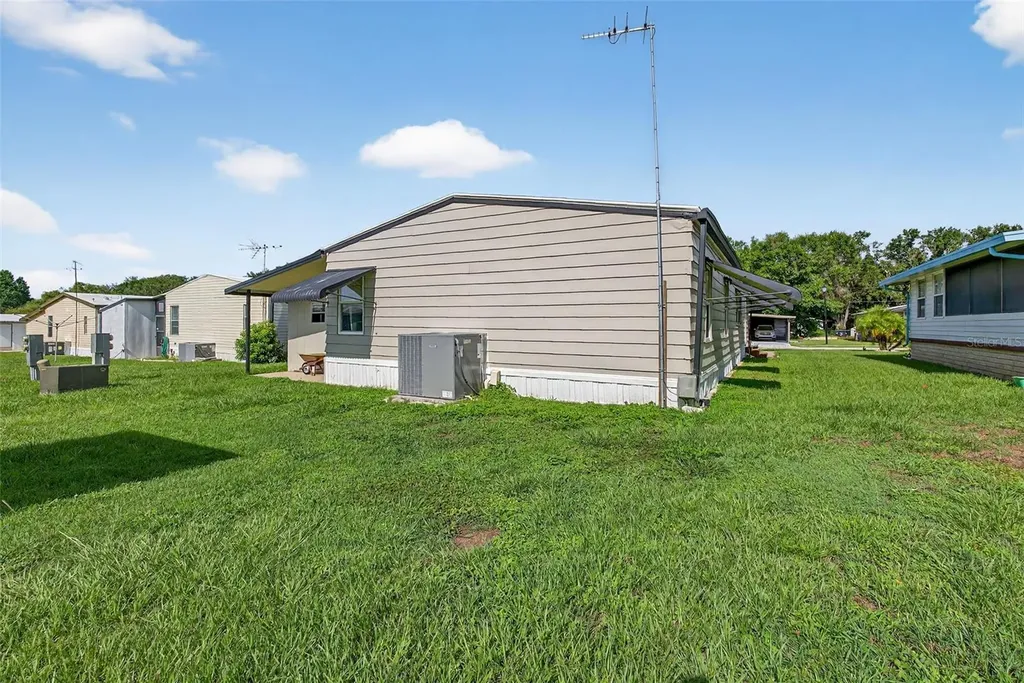 3850 Sarah Drive Wesley Chapel FL 33543