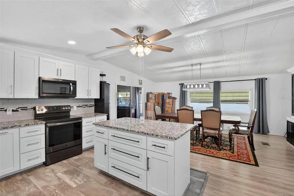 3850 Sarah Drive Wesley Chapel FL 33543