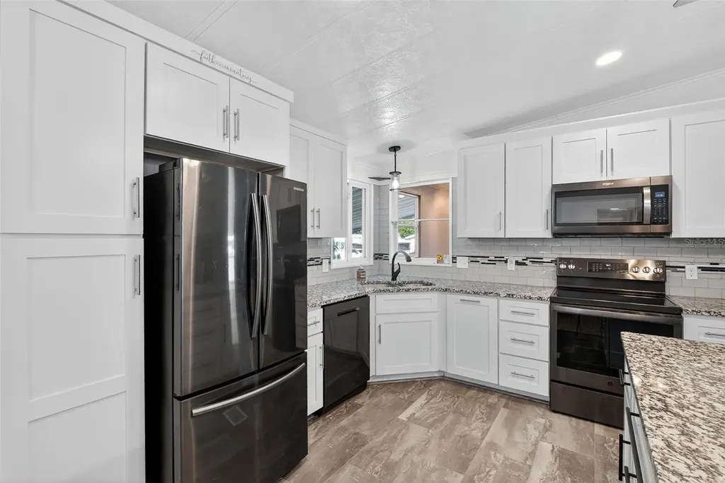 3850 Sarah Drive Wesley Chapel FL 33543