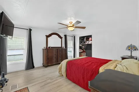 3850 Sarah Drive Wesley Chapel FL 33543