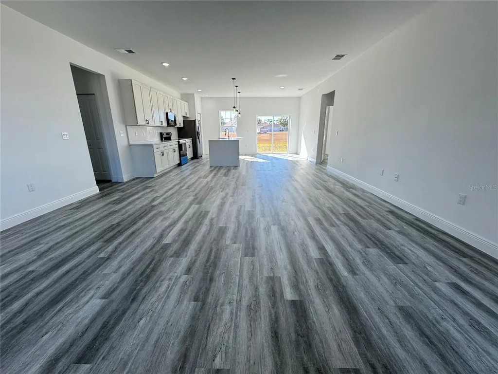 7130 N Glenridge Circle Citrus Springs FL 34434