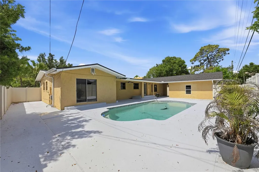 3707 Pelican Lane Orlando FL 32803