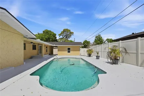 3707 Pelican Lane Orlando FL 32803