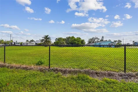W Shell Point Road Ruskin FL 33570