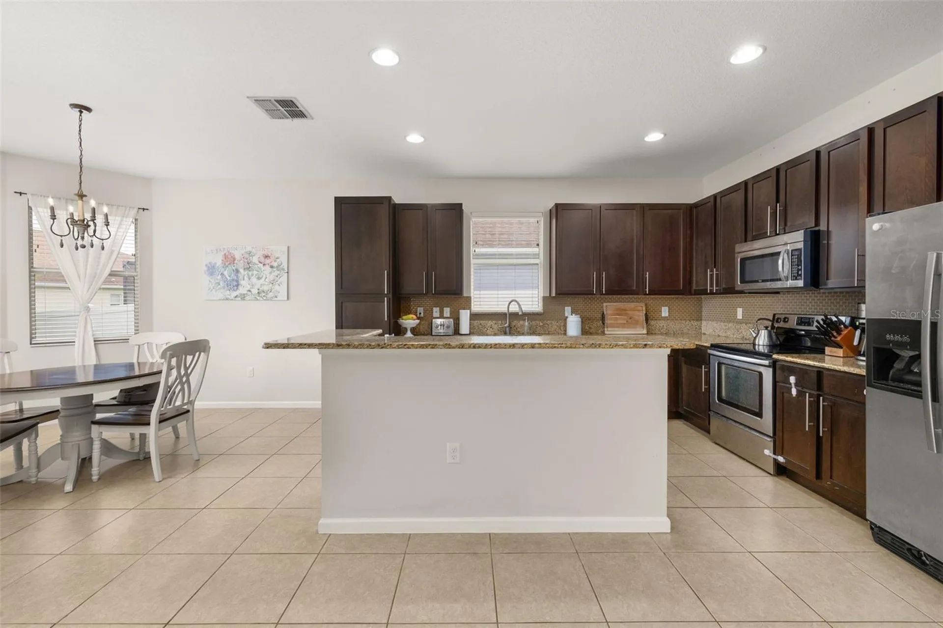 2823 Sail Breeze Way Kissimmee FL 34744