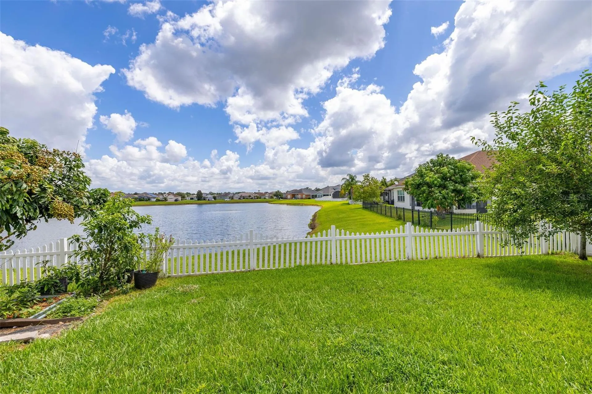 2823 Sail Breeze Way Kissimmee FL 34744