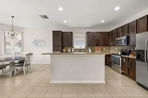 2823 Sail Breeze Way Kissimmee FL 34744