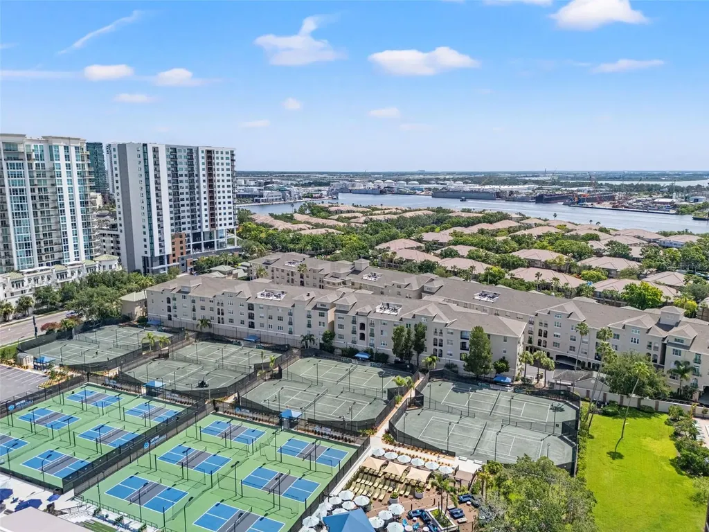 501 Knights Run Avenue Tampa FL 33602