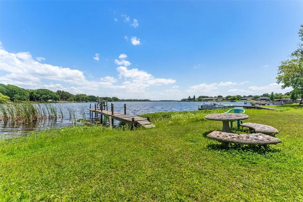 7570 Berkley Road Polk City FL 33868