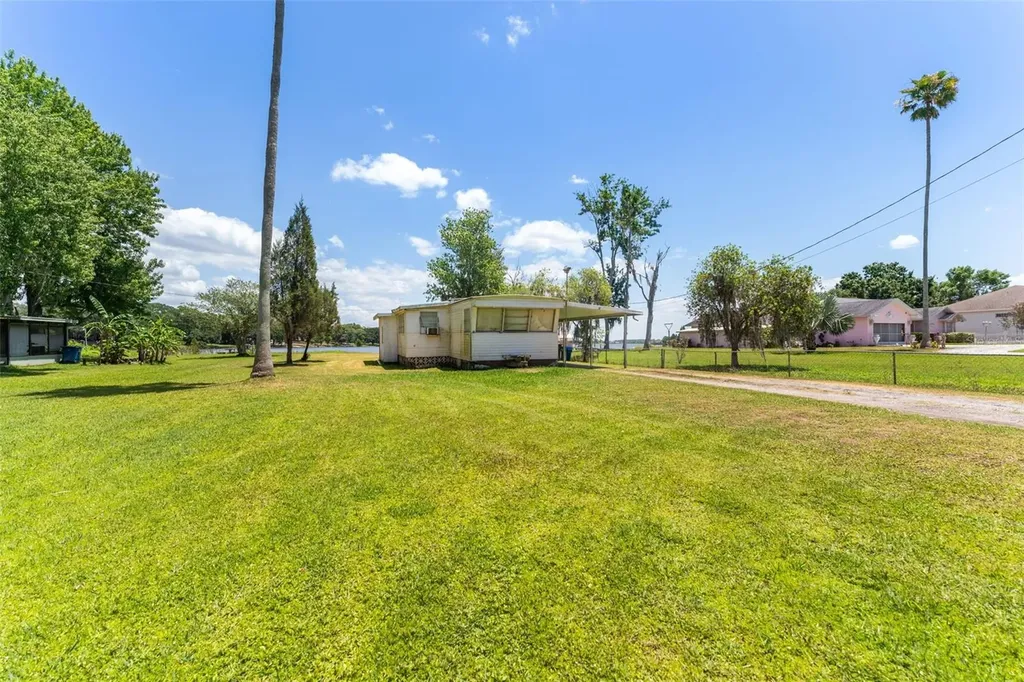 7558 Berkley Road Polk City FL 33868