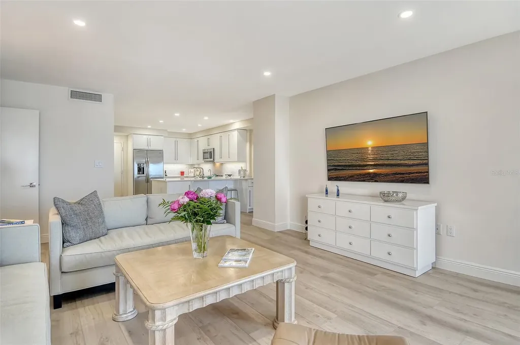 1000 Longboat Club Road Longboat Key FL 34228