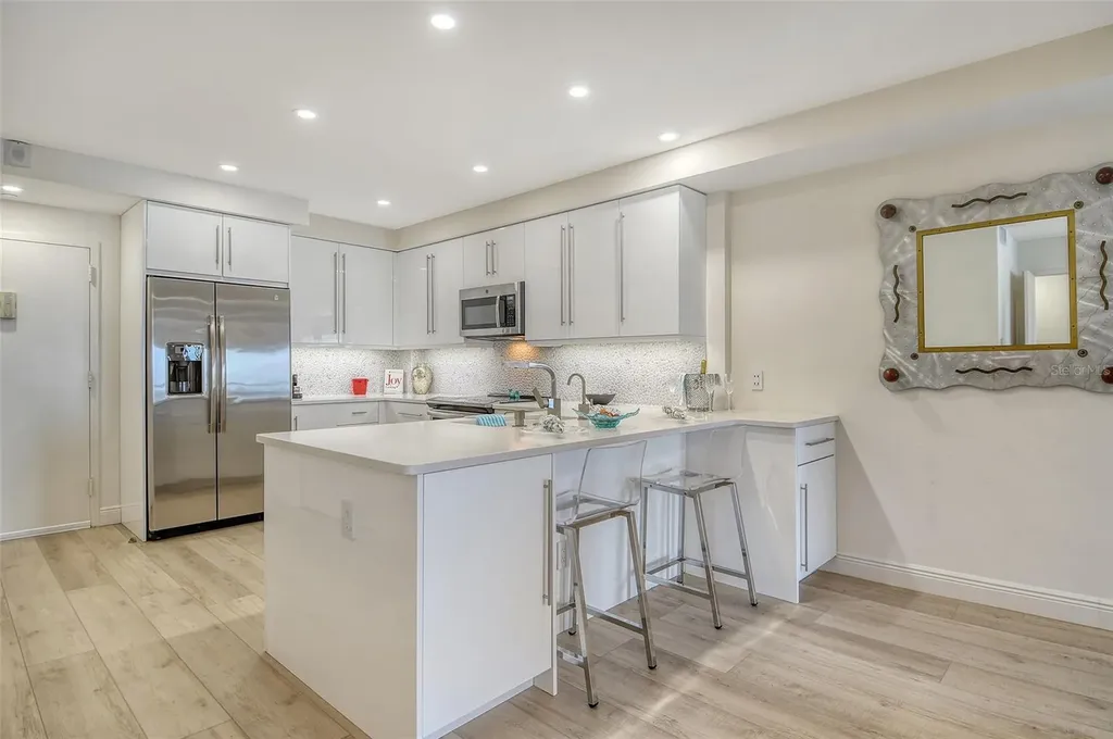 1000 Longboat Club Road Longboat Key FL 34228