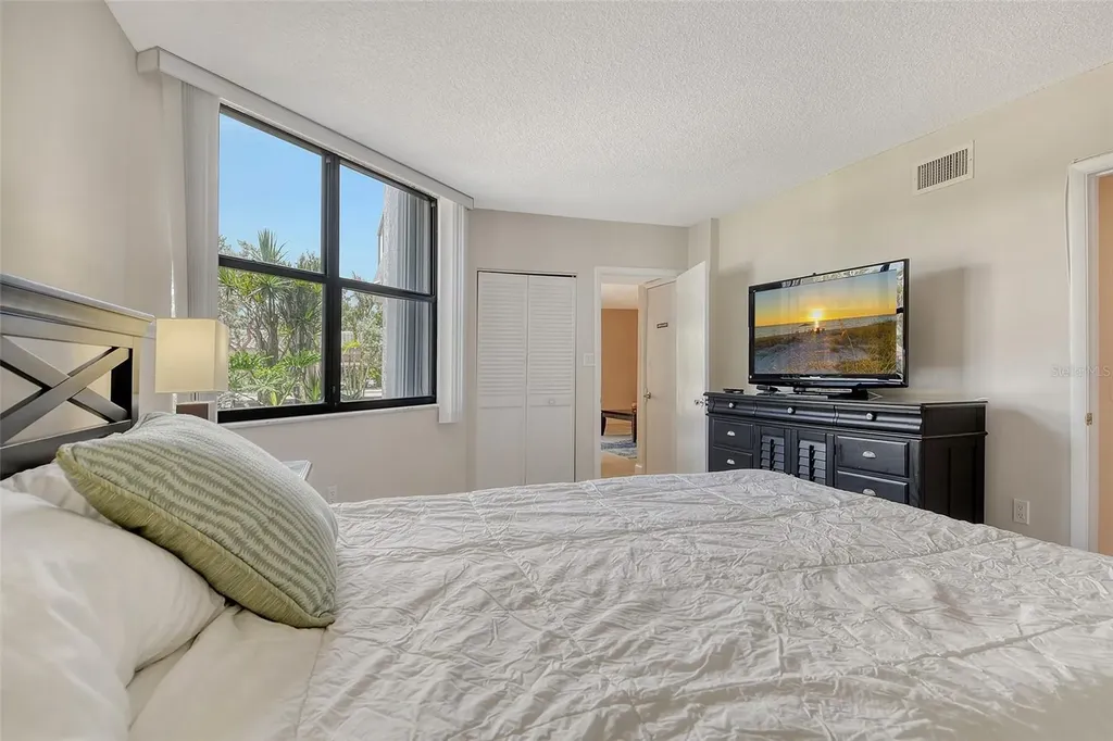 1000 Longboat Club Road Longboat Key FL 34228
