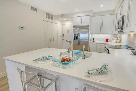 1000 Longboat Club Road Longboat Key FL 34228