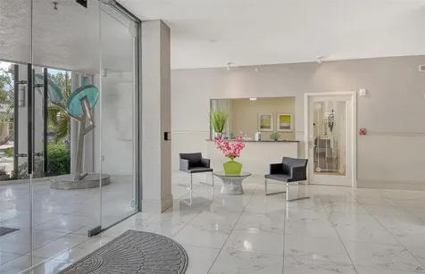 1000 Longboat Club Road Longboat Key FL 34228