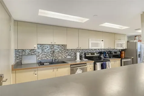 1000 Longboat Club Road Longboat Key FL 34228