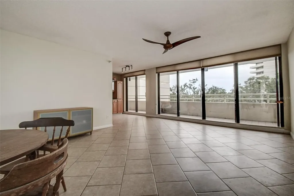 5940 Pelican Bay Plaza S Gulfport FL 33707