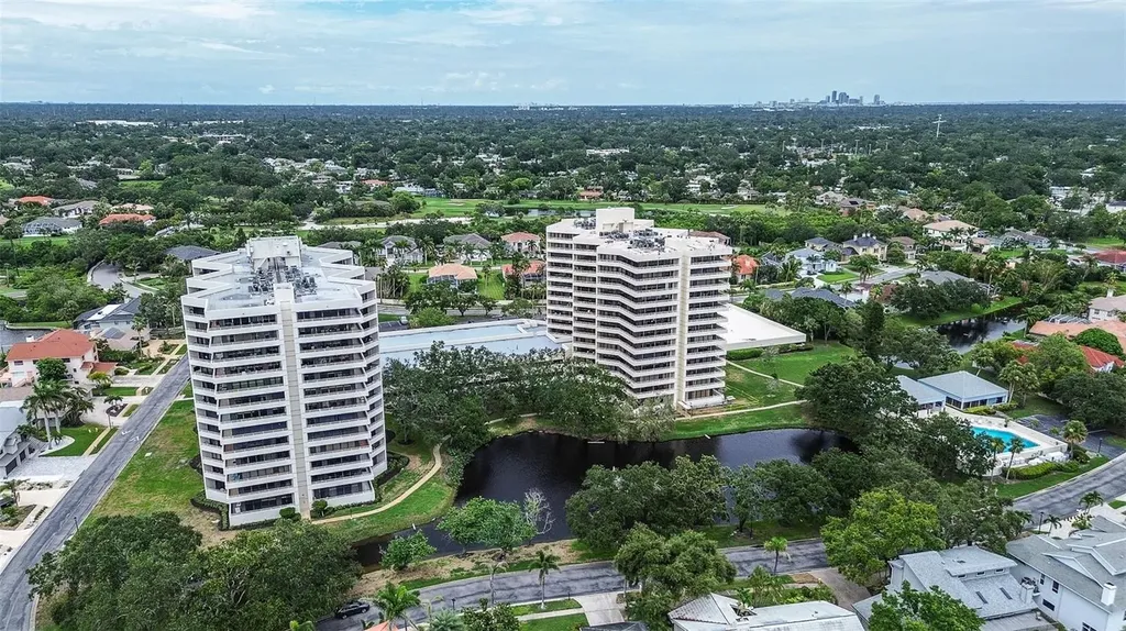 5940 Pelican Bay Plaza S Gulfport FL 33707