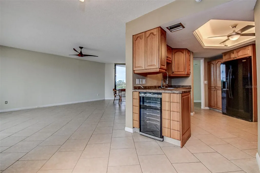 5940 Pelican Bay Plaza S Gulfport FL 33707