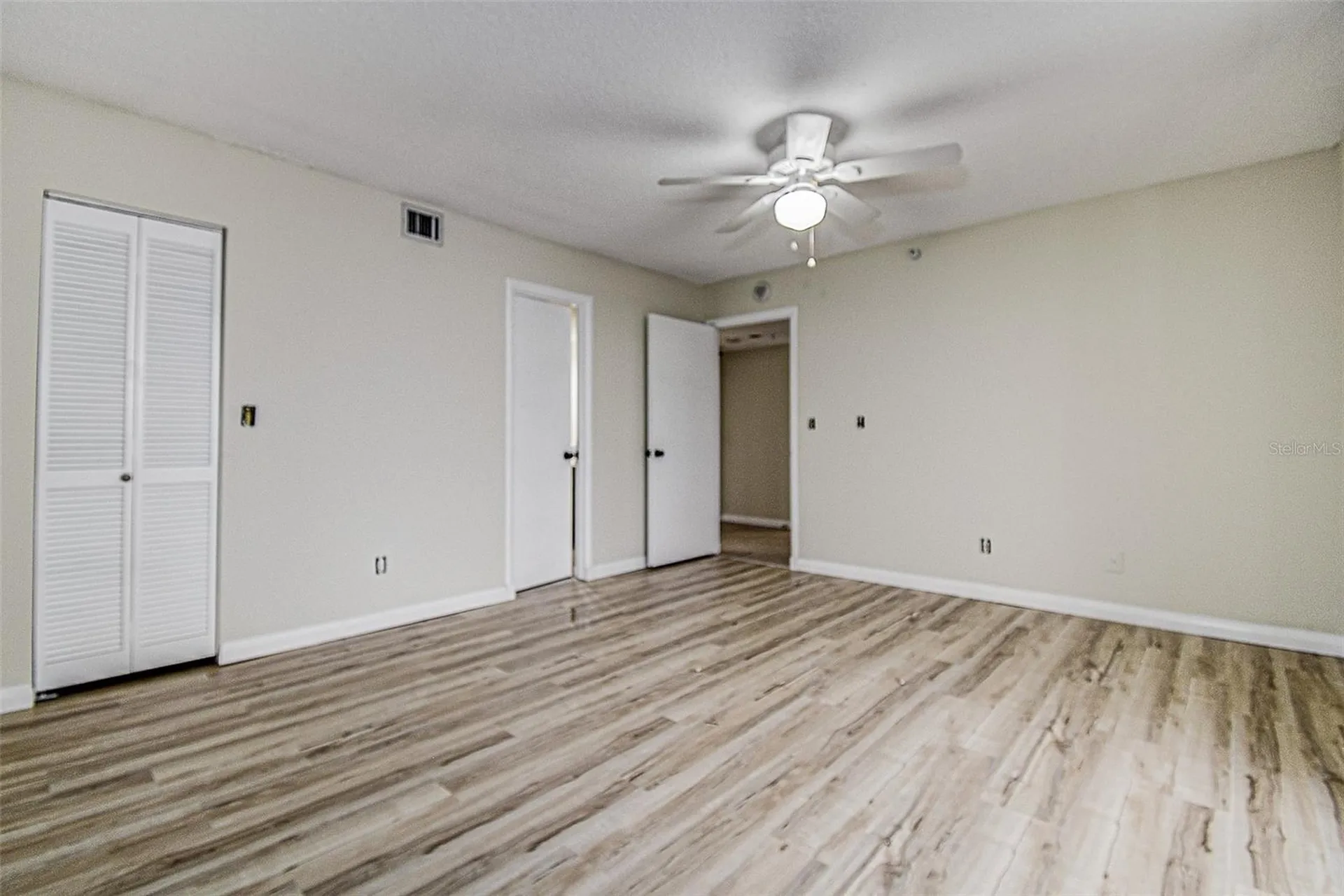 5940 Pelican Bay Plaza S Gulfport FL 33707