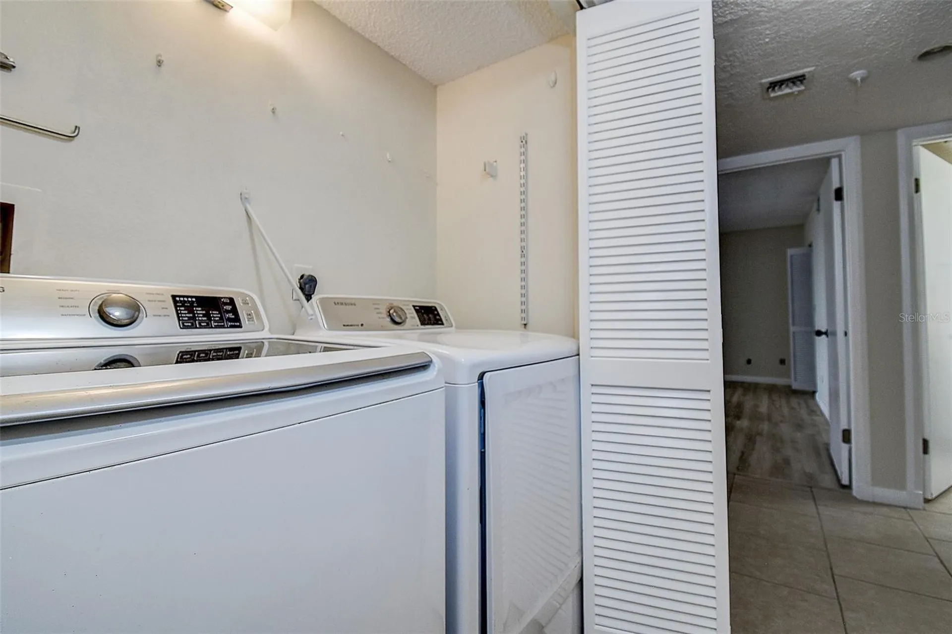 5940 Pelican Bay Plaza S Gulfport FL 33707