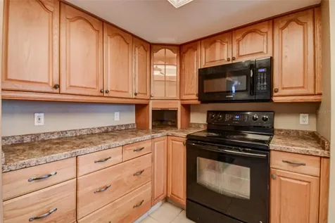 5940 Pelican Bay Plaza S Gulfport FL 33707