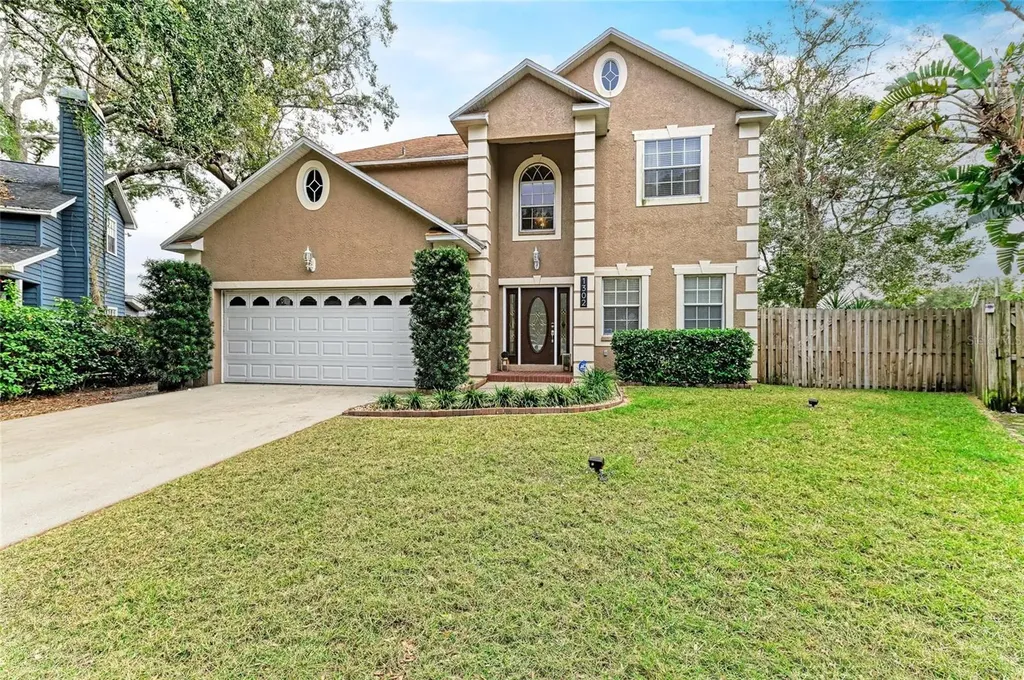 1302 W Carissa Court Tampa FL 33604