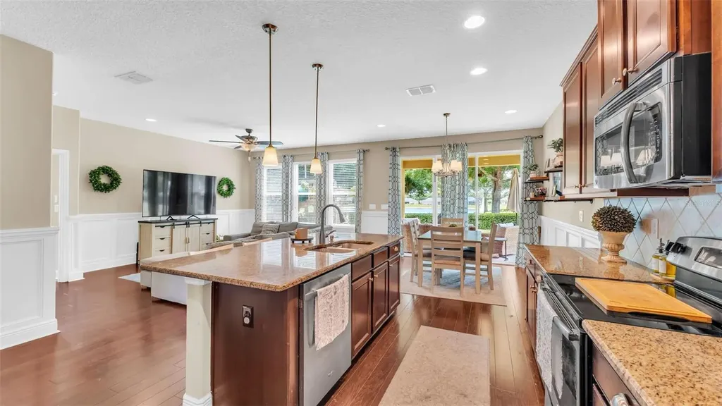 132 Magneta Loop Auburndale FL 33823