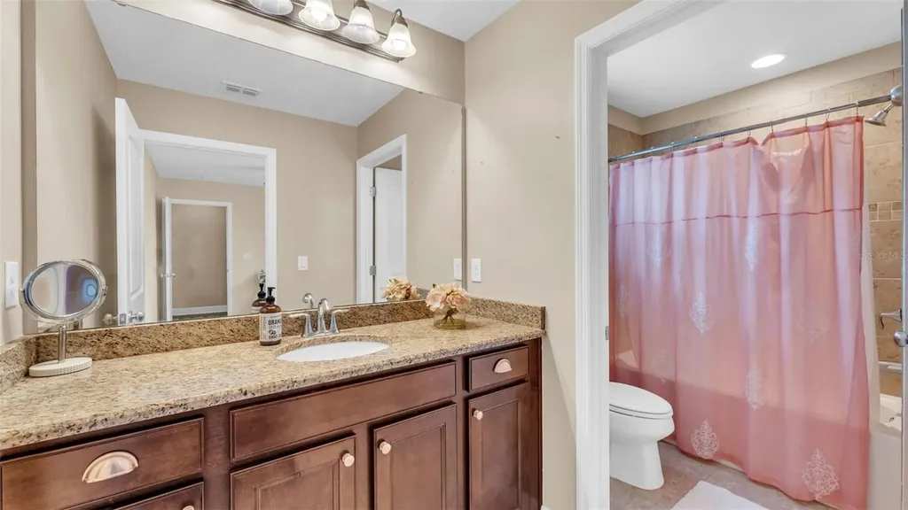 132 Magneta Loop Auburndale FL 33823