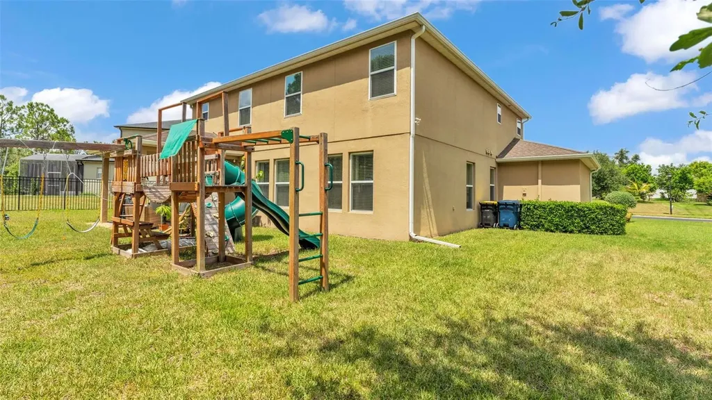 132 Magneta Loop Auburndale FL 33823
