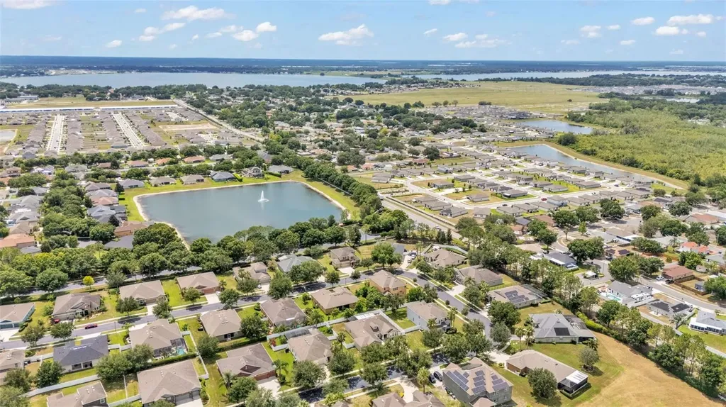 132 Magneta Loop Auburndale FL 33823
