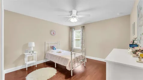 132 Magneta Loop Auburndale FL 33823