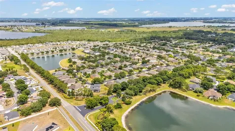 132 Magneta Loop Auburndale FL 33823